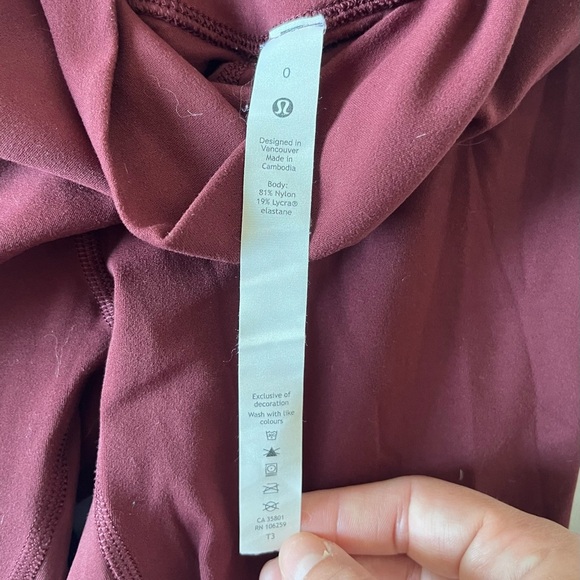 Lululemon Athletica High Rise Align 28” Cassis Colored Leggings W5CTES SIZE 0 - Picture 8 of 10